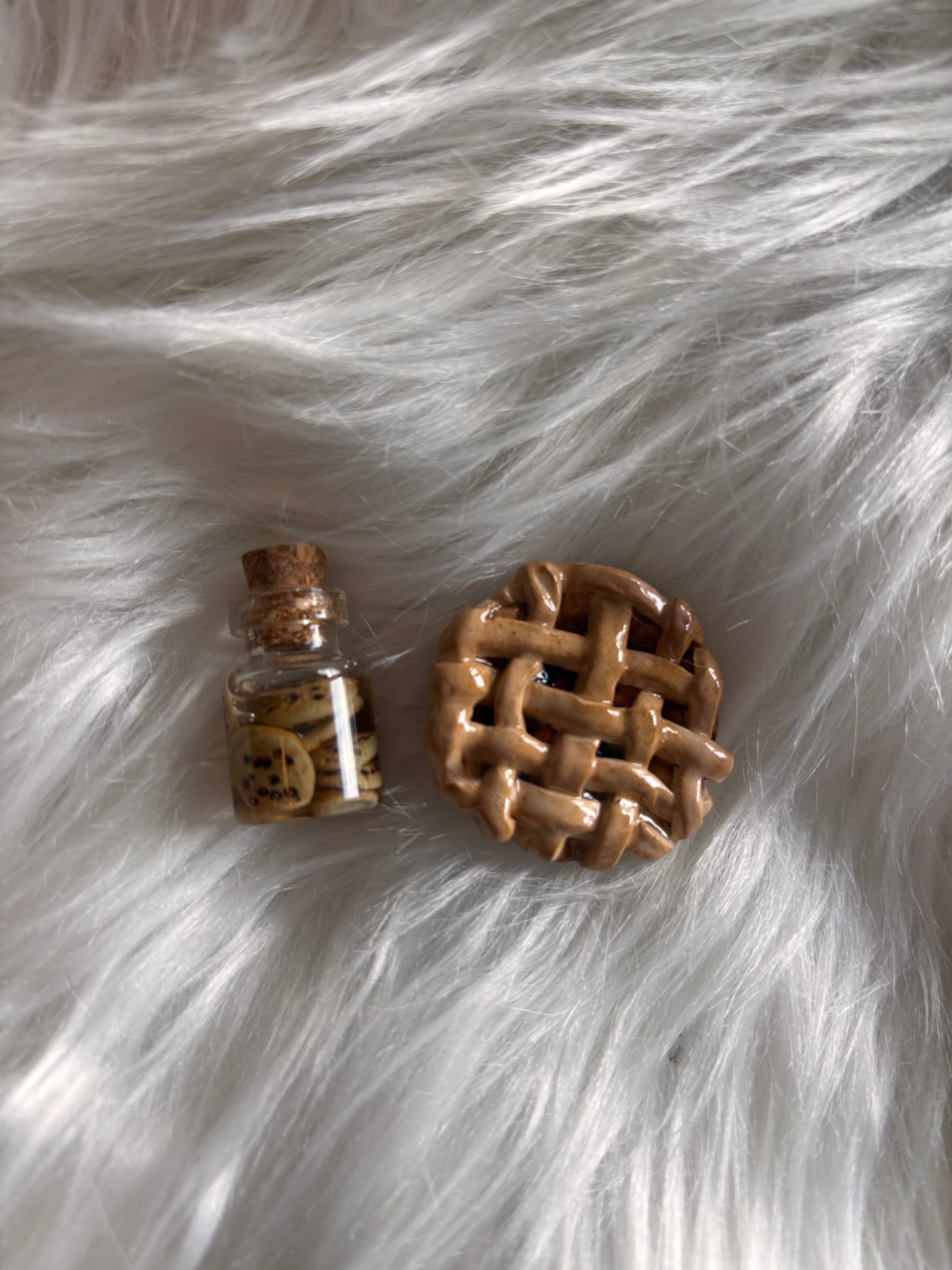 Pie & Cookie jar